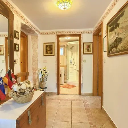 House Maria *